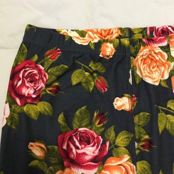 ❣️LAST PAIR❣️Floral Print Leggings - Picture 5 of 6