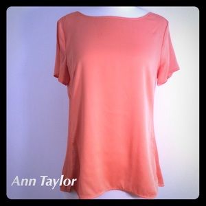 Ann Taylor 100% Polyester Coral Top Size Medium