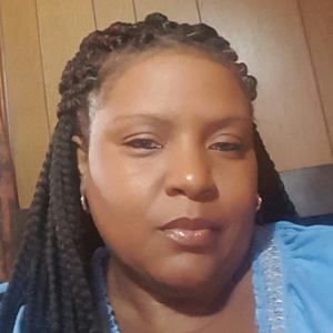 Meet your Posher, Tanya