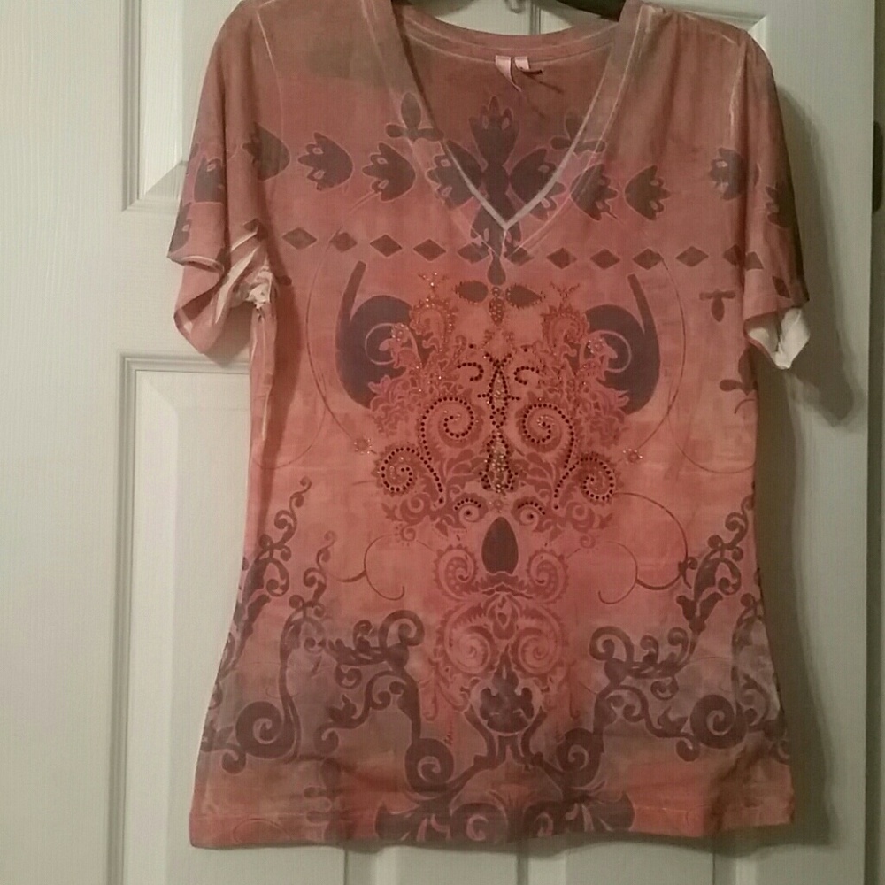 Bling T-Shirt, cut small, fits like Medium