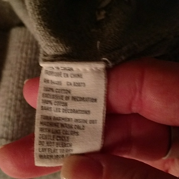 American Eagle Mens Sweater 💜 BOGO Item💜 - Picture 6 of 6