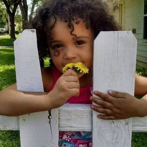 Meet your Posher, Logan