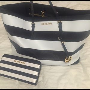 Michael Kors Tote & Wallet