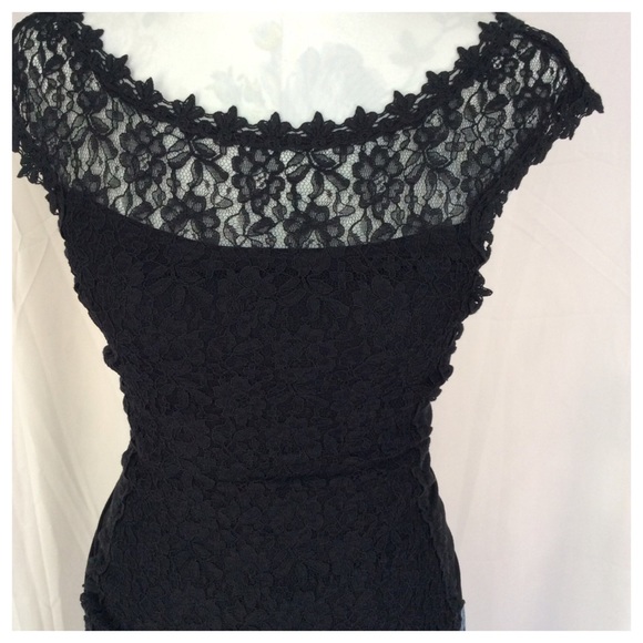 Express Tops - Express Lace Top