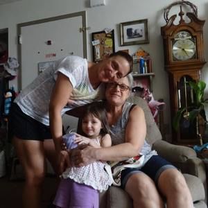 Meet your Posher, Pamala