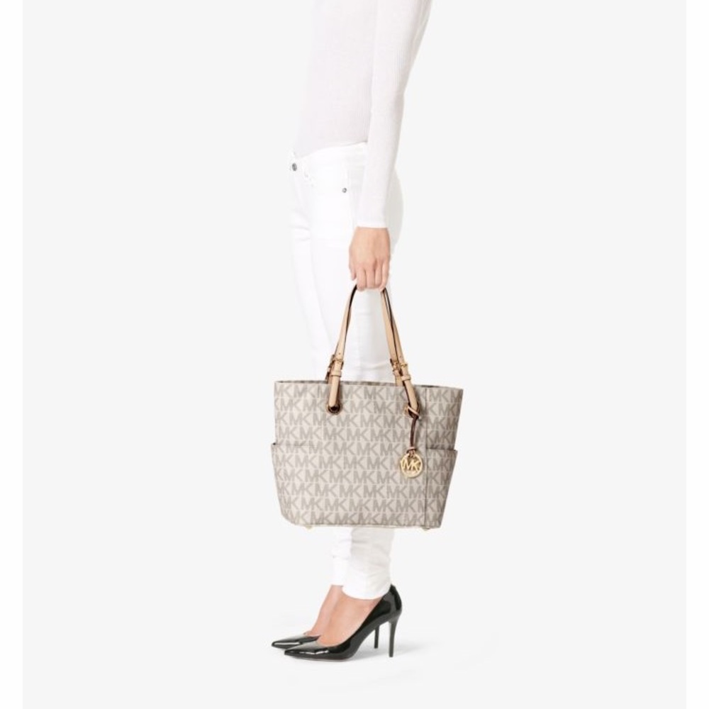 FINAL PRICE DROP 🔥 Michael Kors handbag