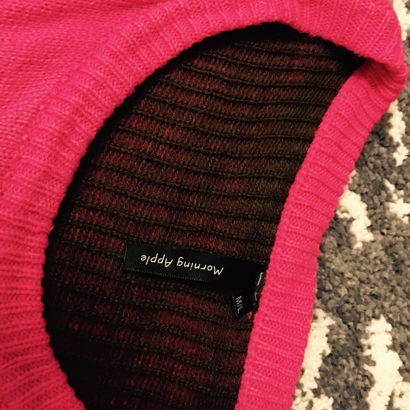 Sweater worn once. Make me an offer!👍🏼🙂💕 - Picture 2 of 2