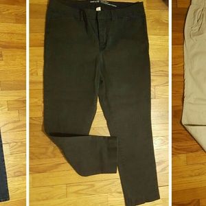 GAP SKINNY PANTS