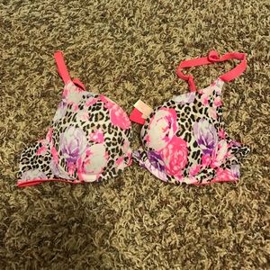 VS Wear Everywhere Bra