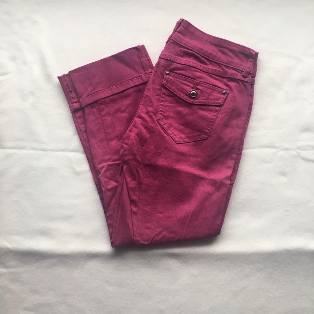 Magenta Capris