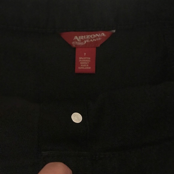 Black jean skirt - Picture 3 of 3