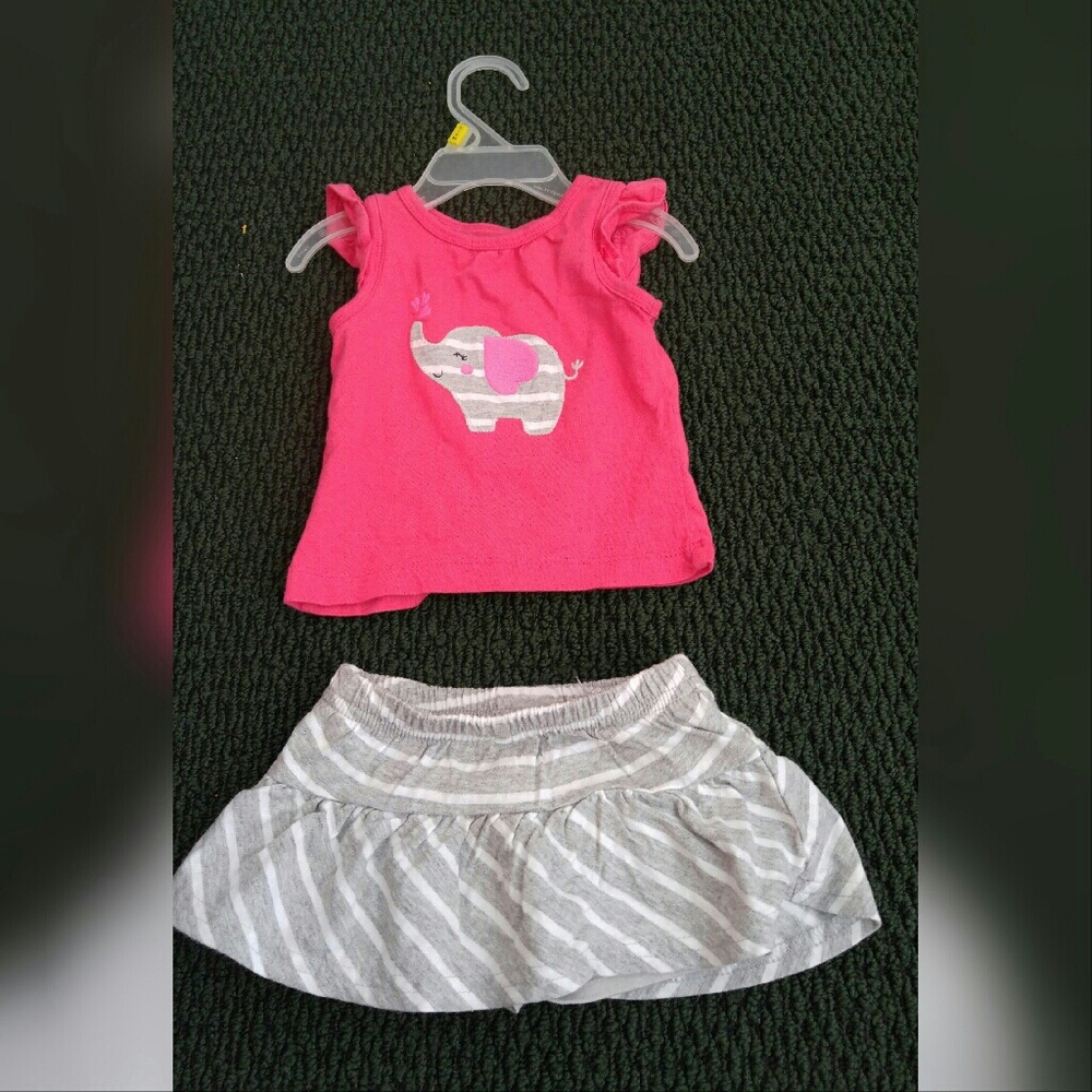 Baby matching outfit