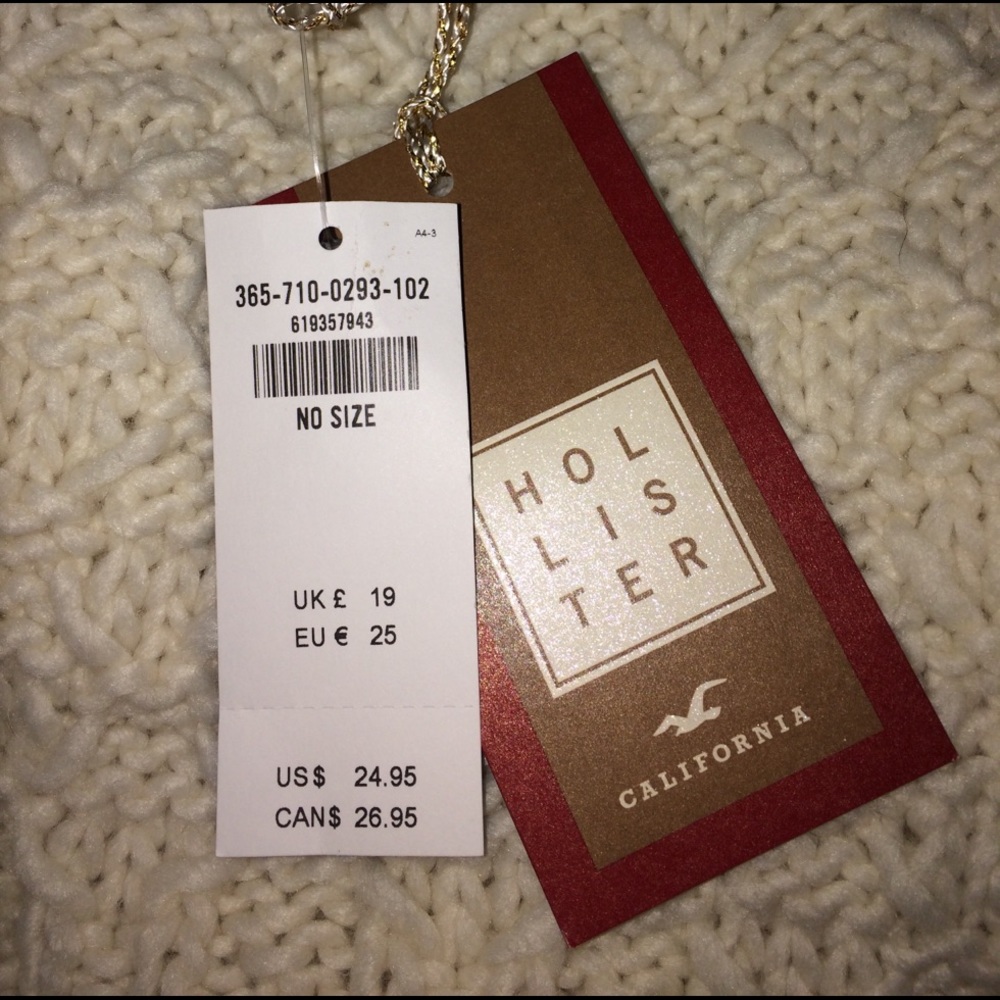 🔹bundled🔹Hollister scarf - cream and white - Picture 3 of 4