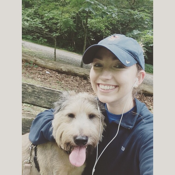 Meet your Posher, Liz - Picture 1 of 1