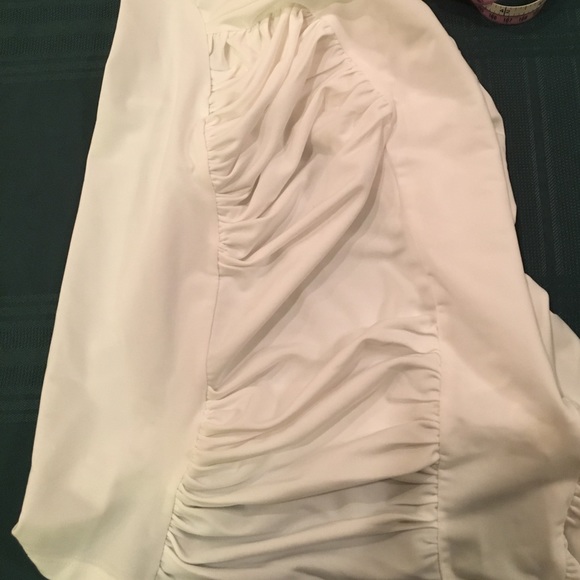 Long sleeve white dress - Picture 4 of 4