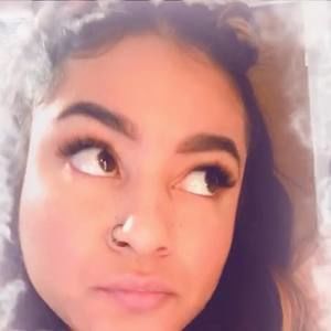 Meet your Posher, Mariel