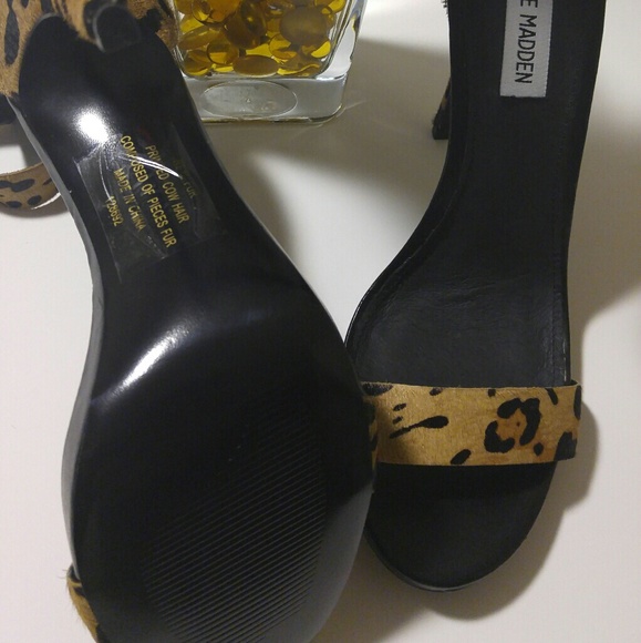 🔴SOLD🔴⚡⚡Steve Madden  Leopard Print Heels - Picture 3 of 7