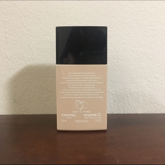 🚫SOLD🚫 Chanel Vitalumiere Aqua Liquid Foundation - Picture 2 of 5