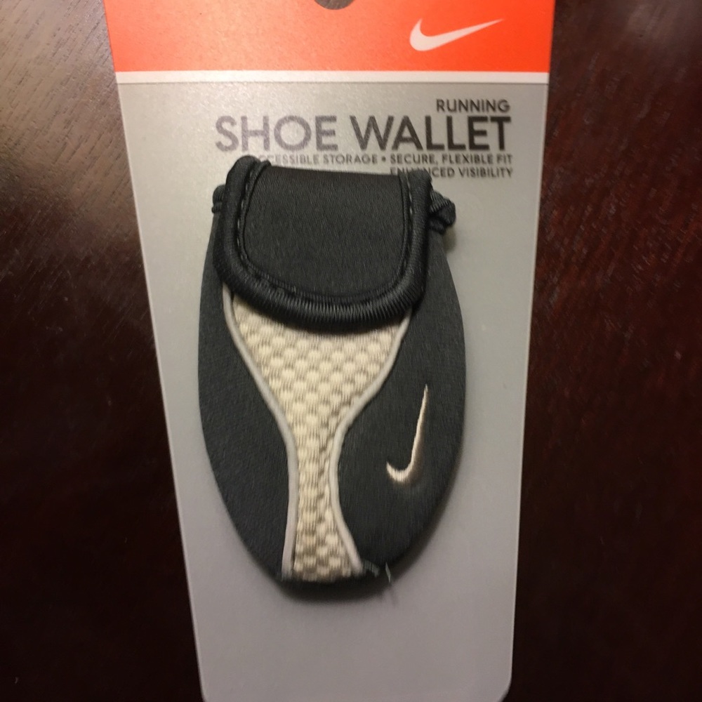 Brand New! Nike Running Shoe Wallet.