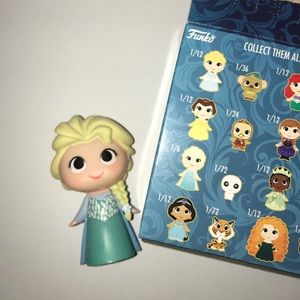 Rare Elsa Funko Vinyl
