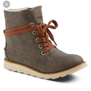 Super cute boots. Size 10 mad love Wanda boots