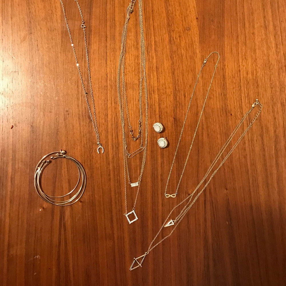Gold jewelry set!