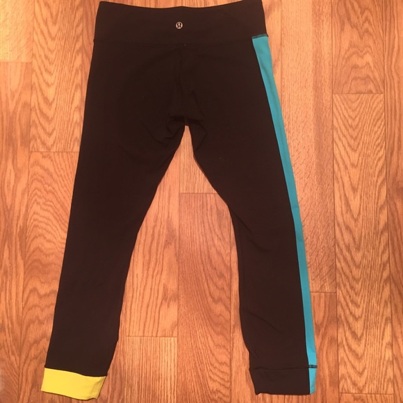 lululemon athletica Pants - Lululemon crops