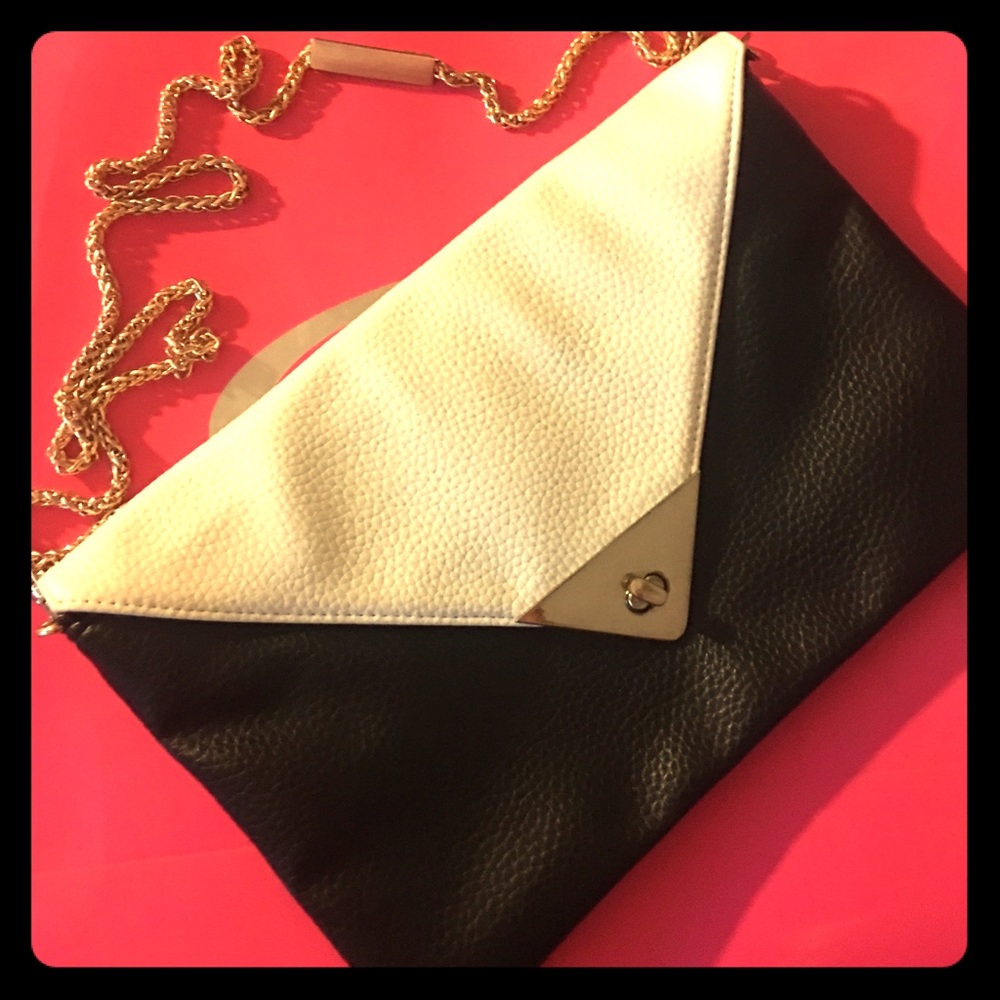 Beautiful handbag from forever 21