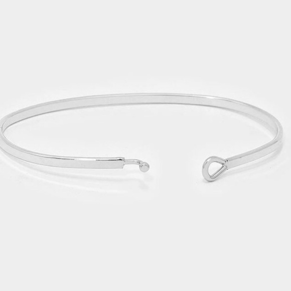 "Always Be My Mom" Thin Metal Bracelet - Picture 2 of 3