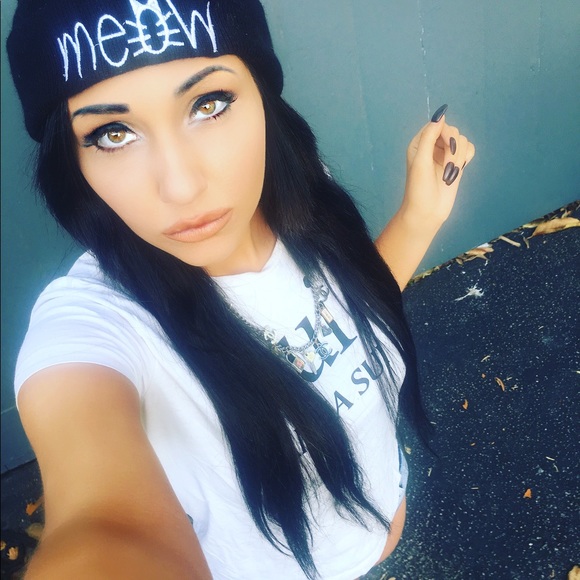 Meet your Posher, Brianna - Picture 8 of 8