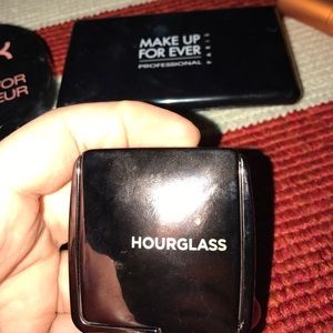 Hourglass lighting powder AMBIENT