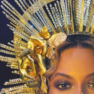 Meet your Posher, Najmie