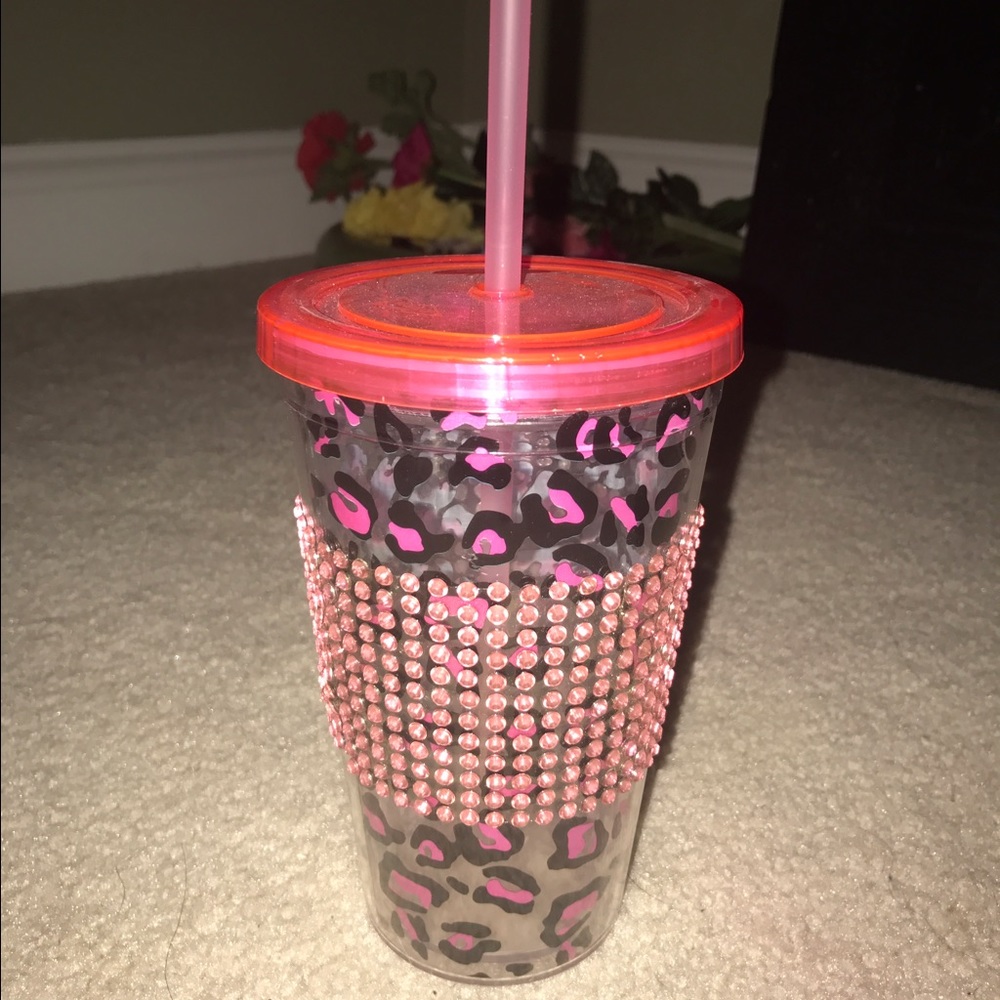 Cheetah cup