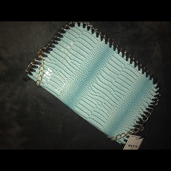 Purse - Picture 3 of 3