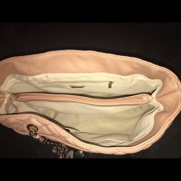 Purse - Picture 3 of 4