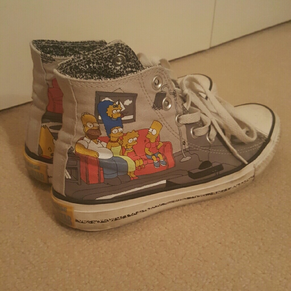 Simpsons converse high tops