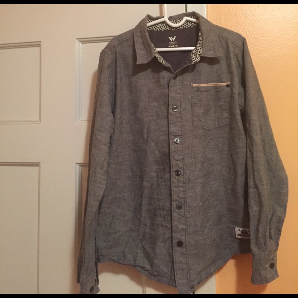 Shawn White button down grey shirt