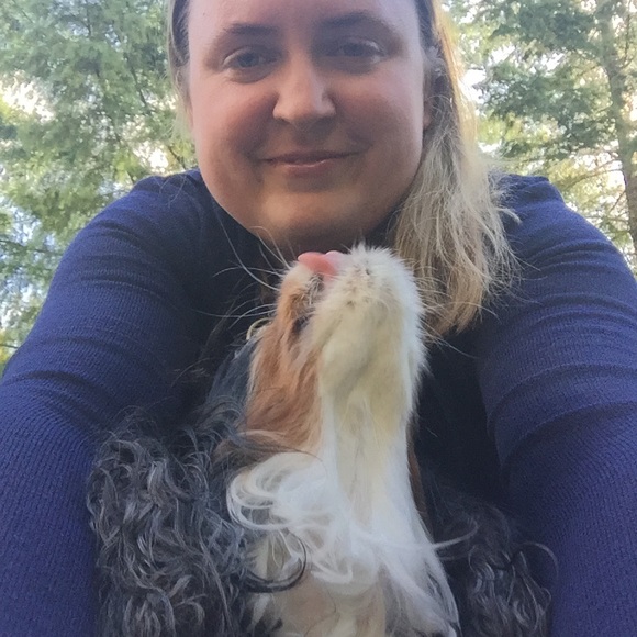 Meet your Posher, π³οΈβπ Lu - Picture 7 of 11