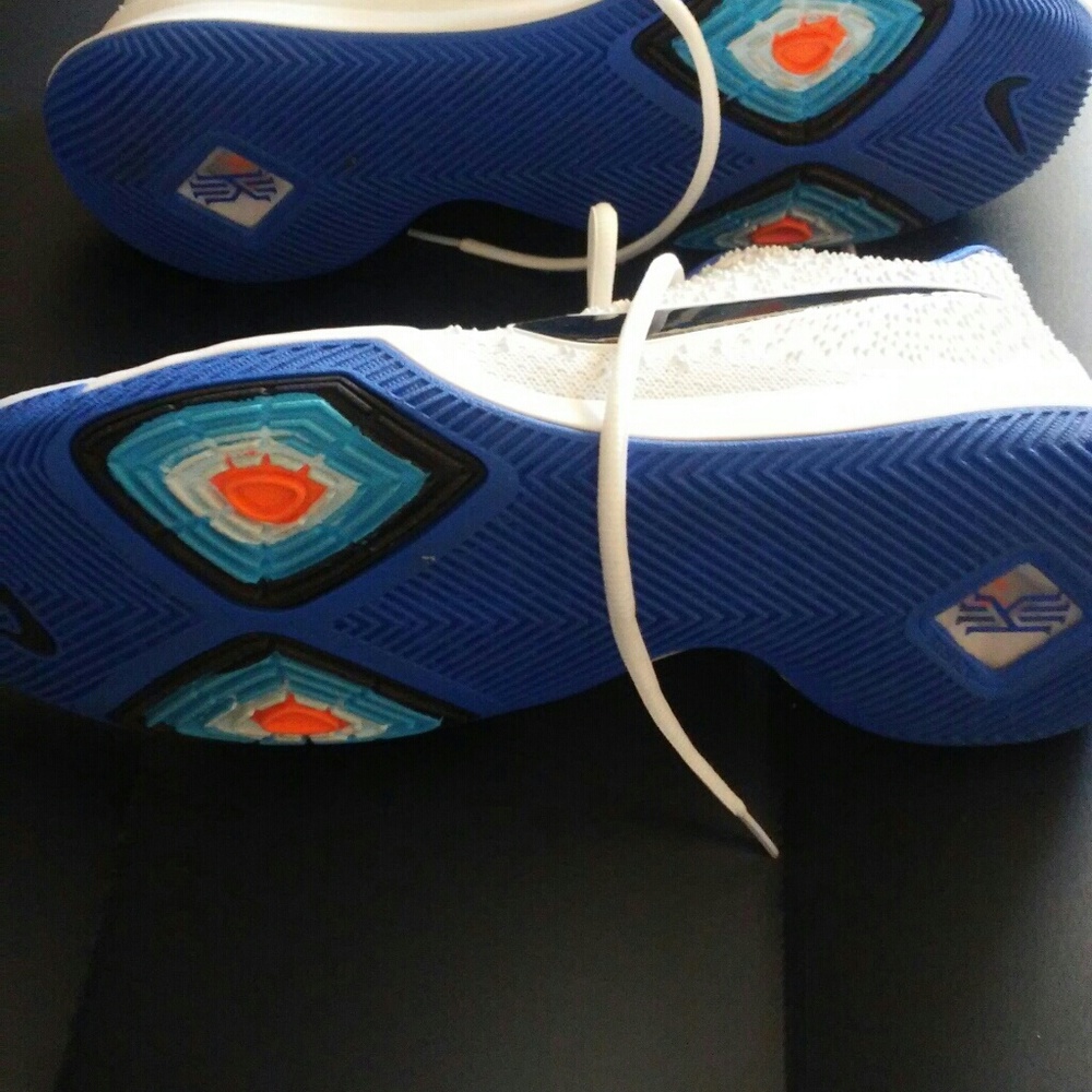Kyrie 3