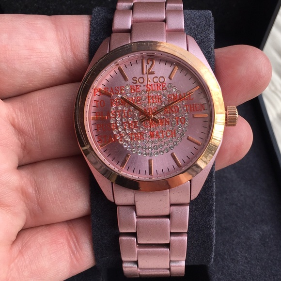 ♦️Just Reduced!♦️SO & CO Rose Crystal Watch - Picture 2 of 4