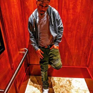 Meet your Posher, Blake