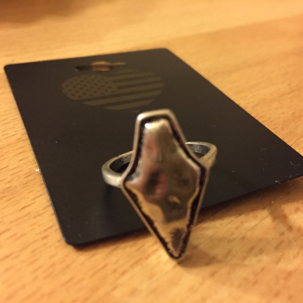 Arrowhead Ring