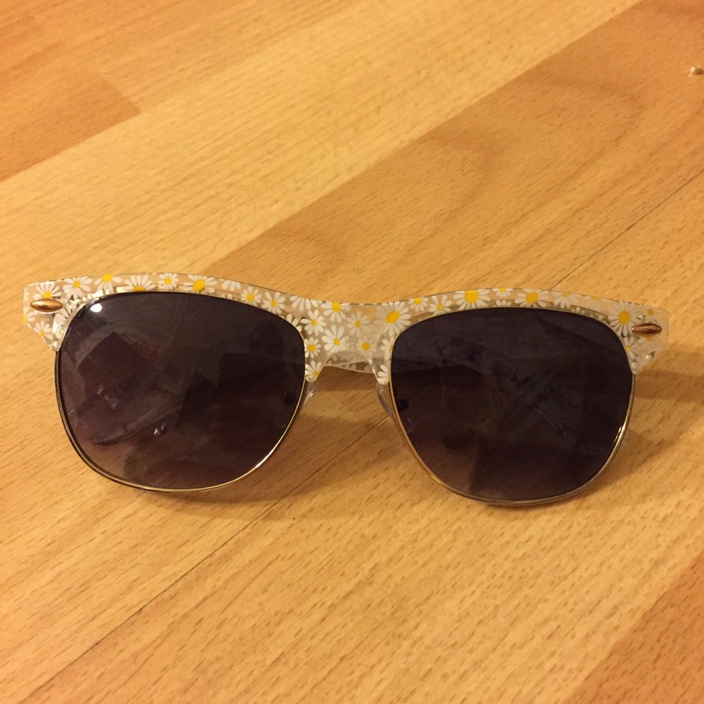 Daisy Sunglasses