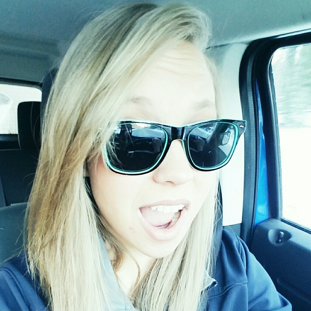 Meet your Posher, Jamie