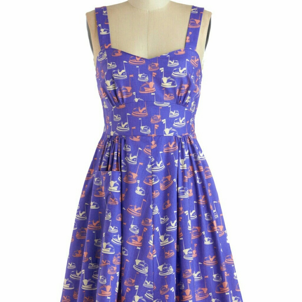Mod Retro Sweetheart Dress