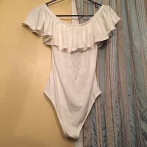 Ivory strapless bodysuit 🌟🌹