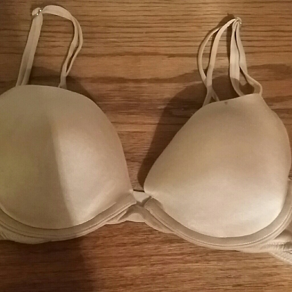 Victoria Secret push up bra size 34A beige