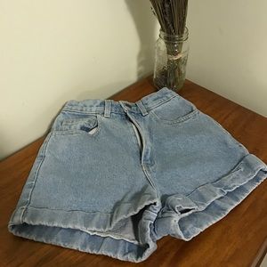 High waisted denim shorts🔥🔥🔥