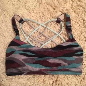 Lululemon Free to Be Wild Bra