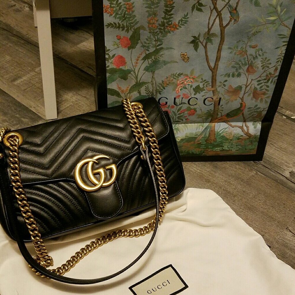 GUCCI Marmont Matelasse Chain Handbag